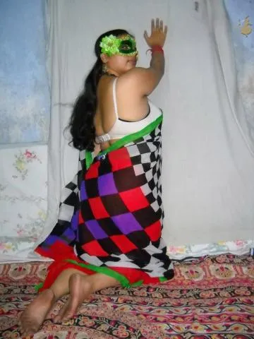 Housewife Sarika young bhabi in Jaipur city 2 Housewife Sarika young bhabi in Jaipur city 2