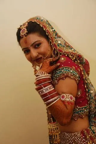 Young bhabi call girl in Bhopal recently married 3 Young bhabi call girl in Bhopal recently married 3